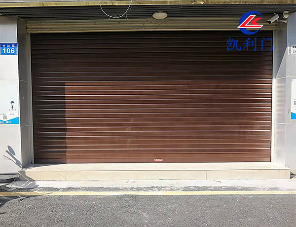 豹紋鋁合金卷簾手機(jī)開(kāi)門(mén)
